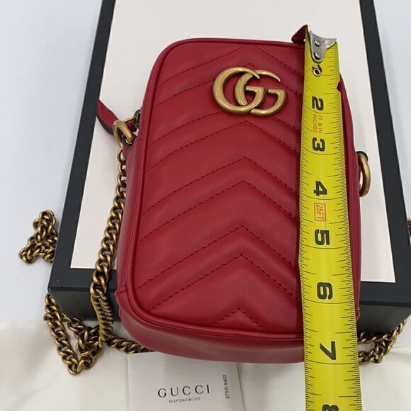 SOLD!!!!!!     Women’s Gucci mini vertical Crossbody Matelasse bag made in Italy - Picture 9 of 10